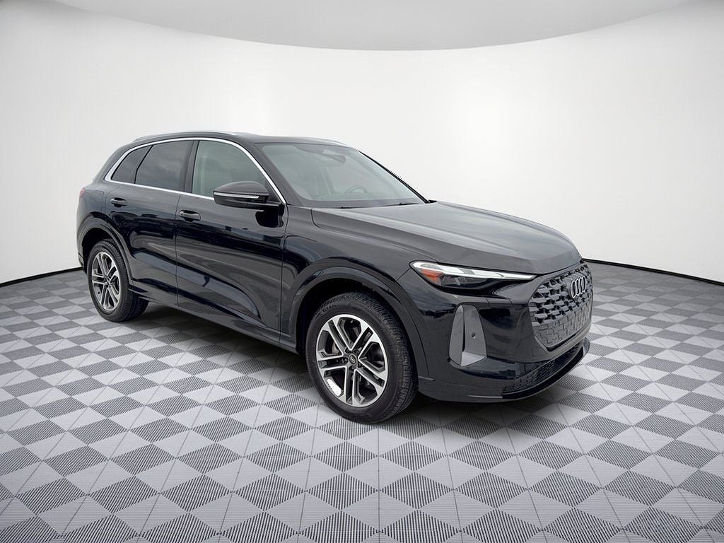 2025 Audi Q5 Premium