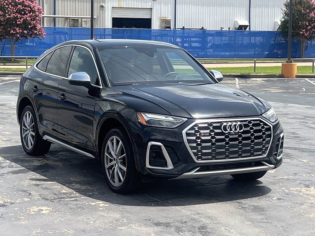2023 Audi SQ5 Premium Plus