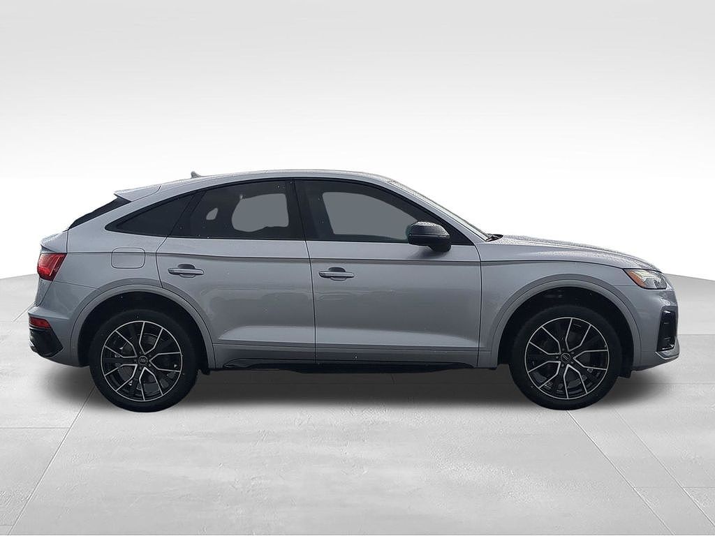 2022 Audi SQ5 Premium Plus