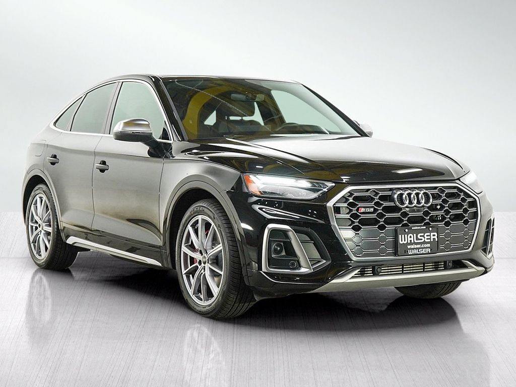 2023 Audi SQ5 Premium Plus