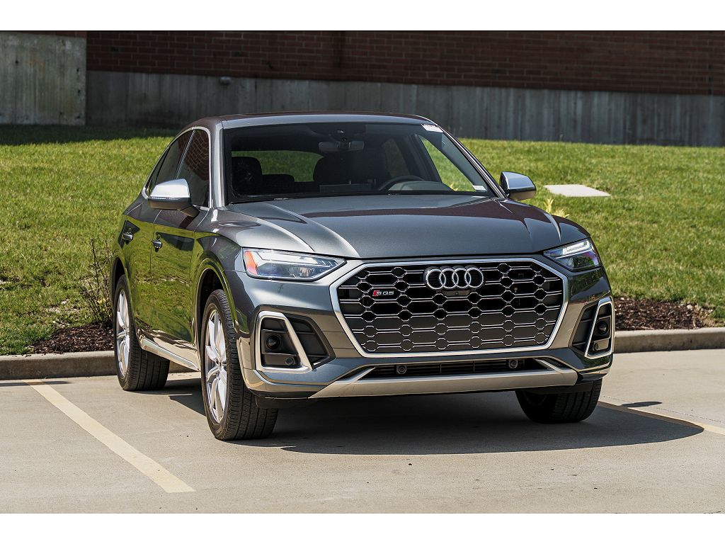2023 Audi SQ5 Premium Plus