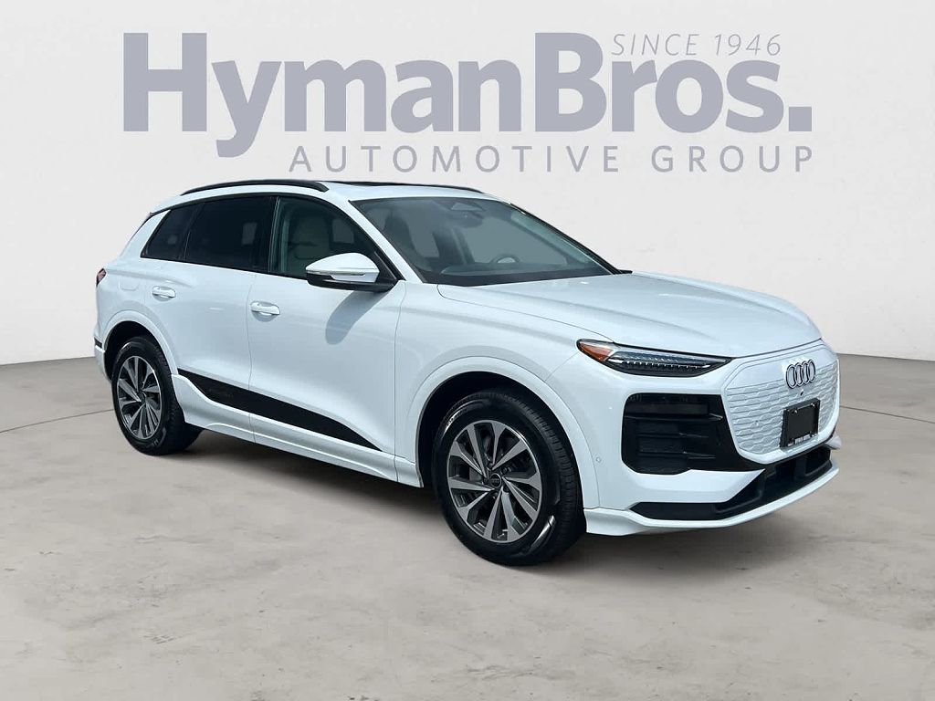 2025 Audi Q6 e-tron Premium Plus