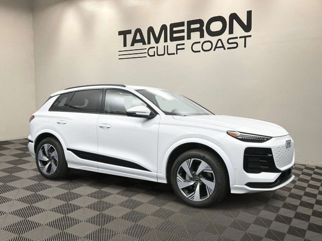 2025 Audi Q6 e-tron Premium Plus