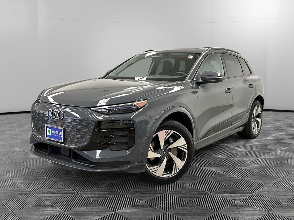 2025 Audi Q6 e-tron Premium Plus