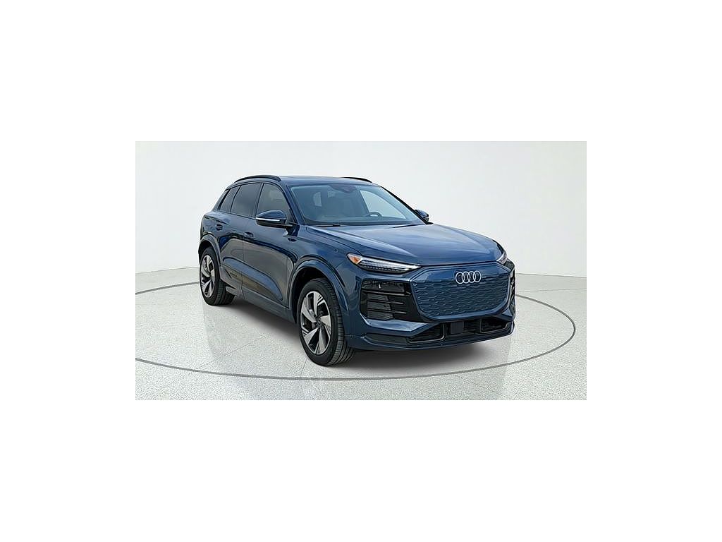 2025 Audi Q6 e-tron Premium Plus