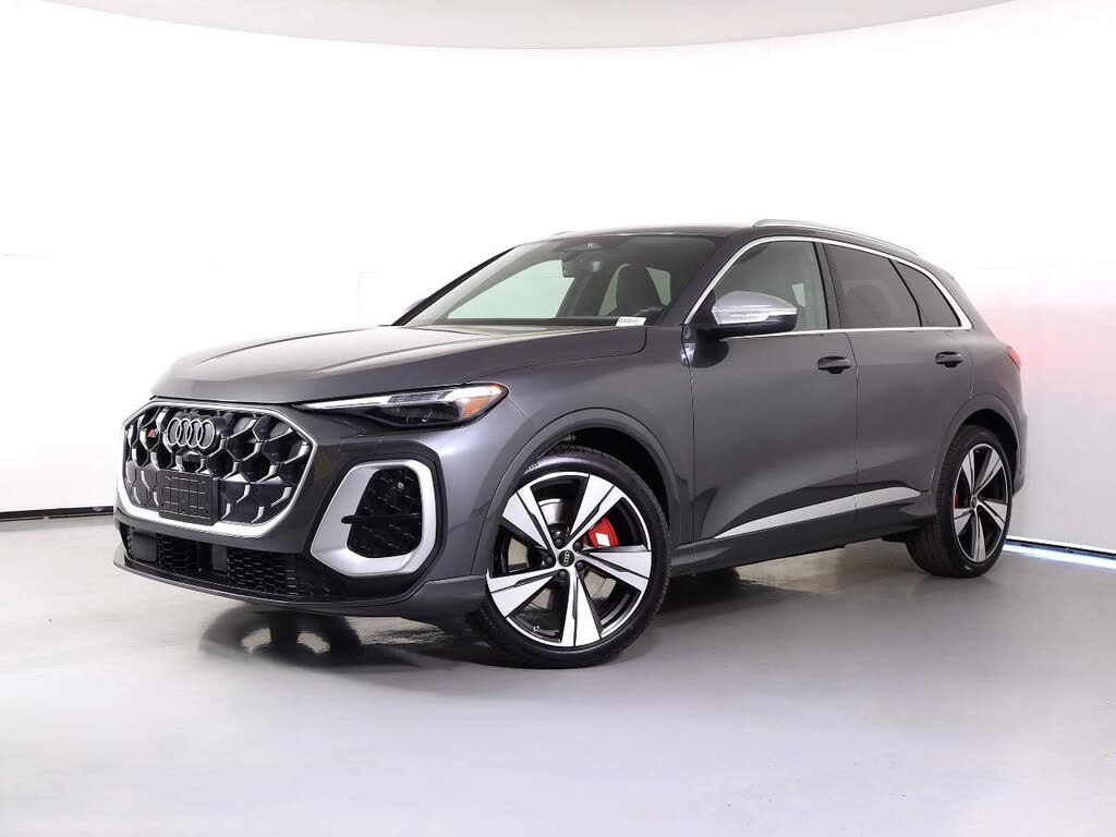 2026 Audi SQ5 Premium Plus