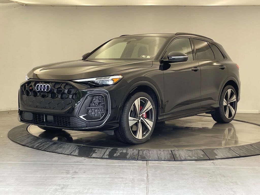 2026 Audi SQ5 Premium Plus