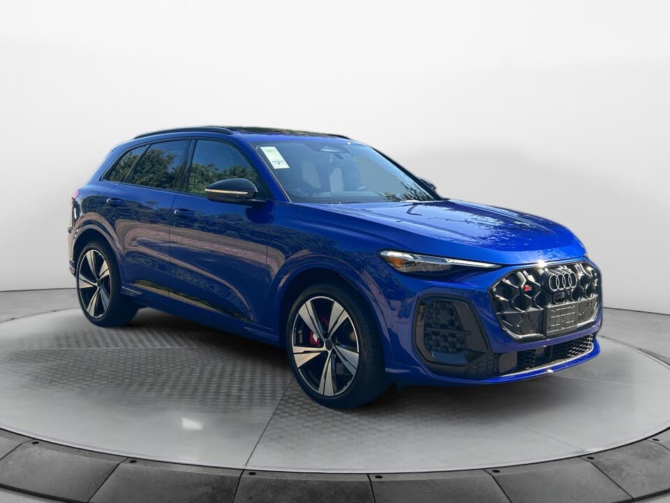 2026 Audi SQ5 Premium Plus