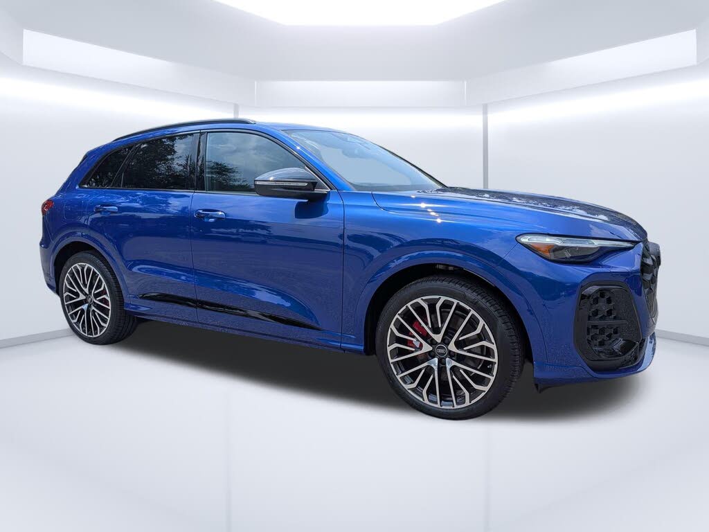 2026 Audi SQ5 Premium Plus