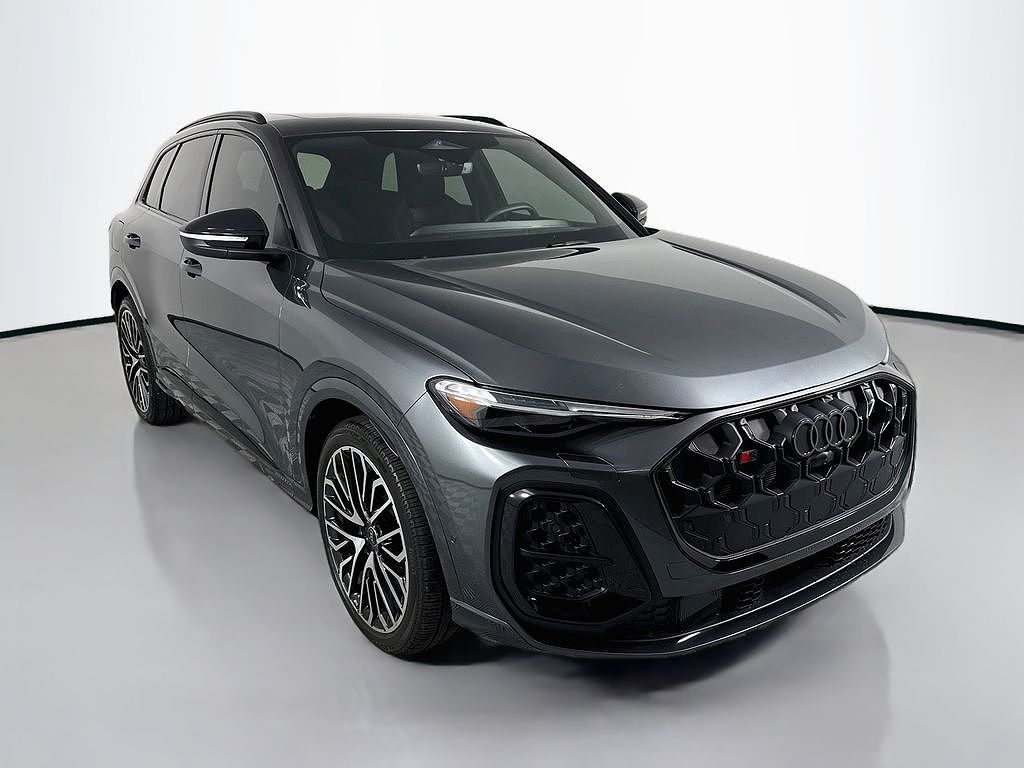 2025 Audi SQ5 Premium Plus