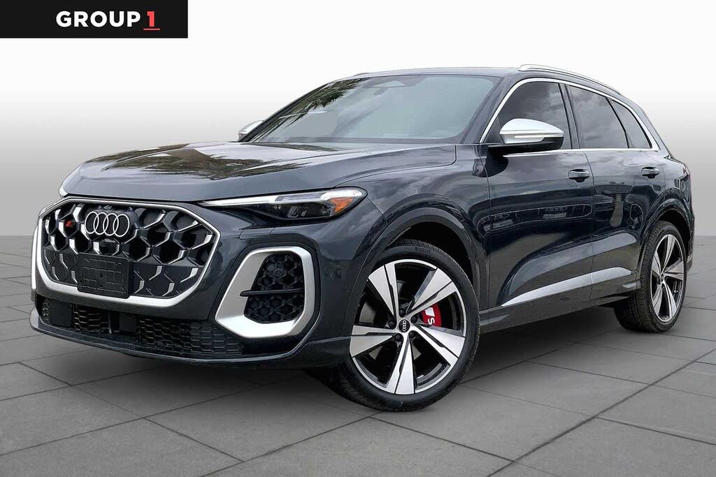 2026 Audi SQ5 Premium Plus