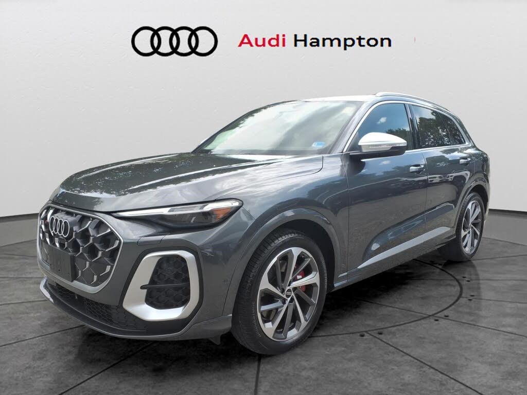 2026 Audi SQ5 Premium Plus