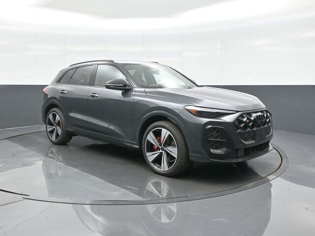 2026 Audi SQ5 Premium Plus
