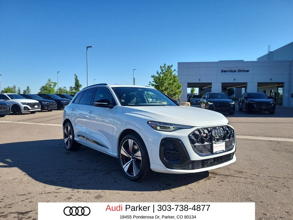 2026 Audi SQ5 Premium Plus