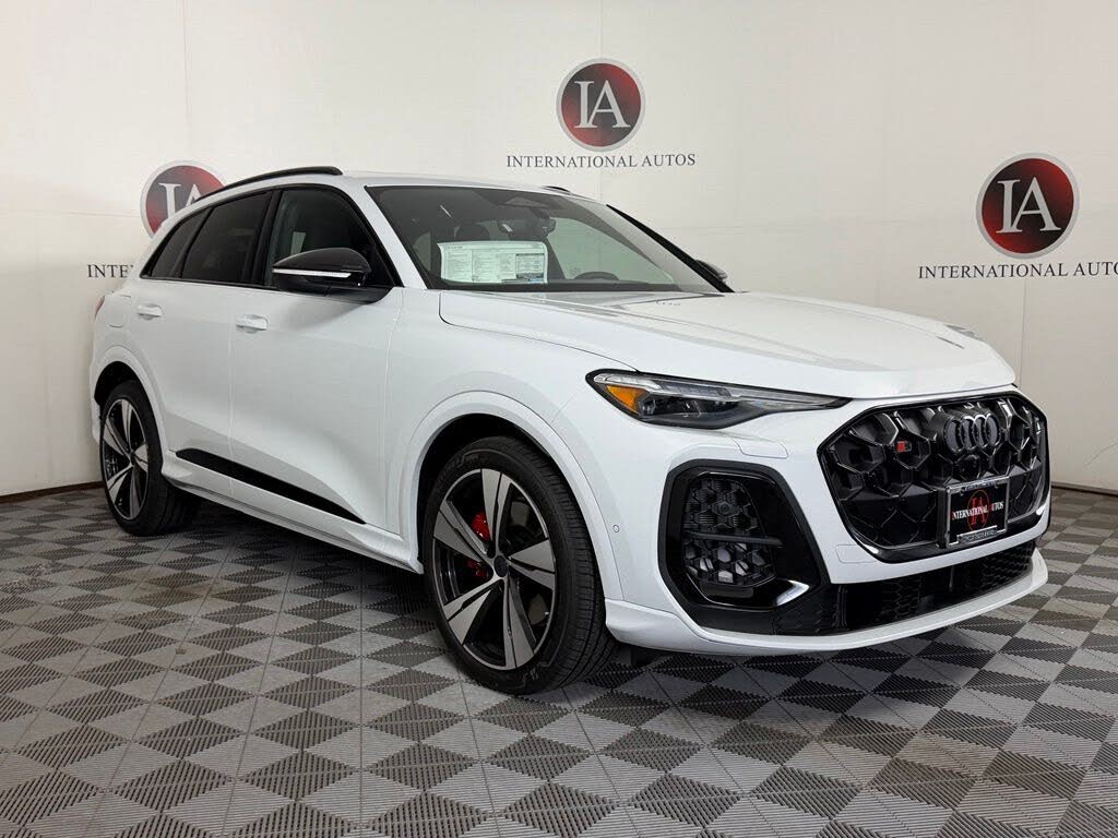 2026 Audi SQ5 Premium Plus