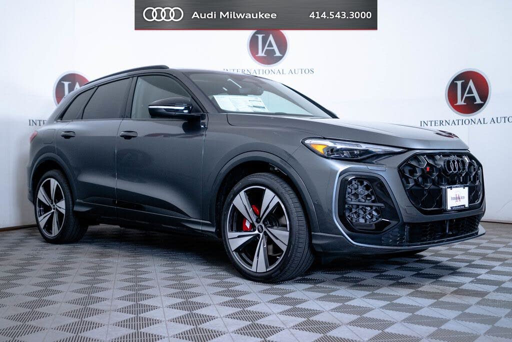 2026 Audi SQ5 Premium Plus