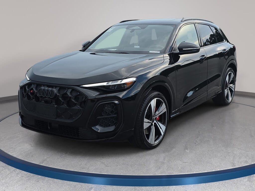 2026 Audi SQ5 Premium Plus
