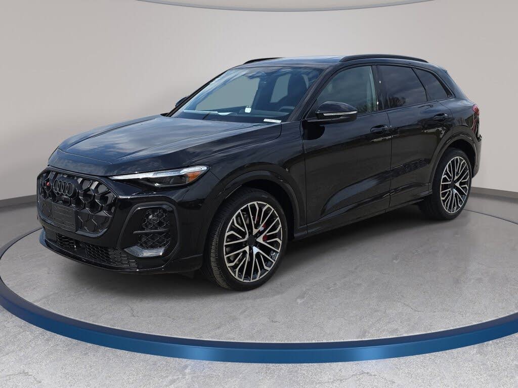 2026 Audi SQ5 Premium Plus