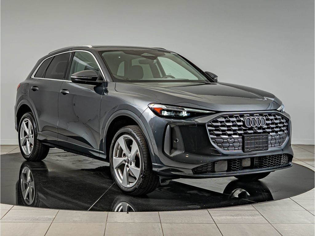 2025 Audi Q5 Premium Plus