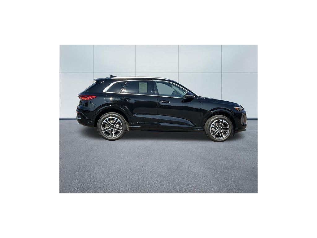 2025 Audi Q5 Premium Plus