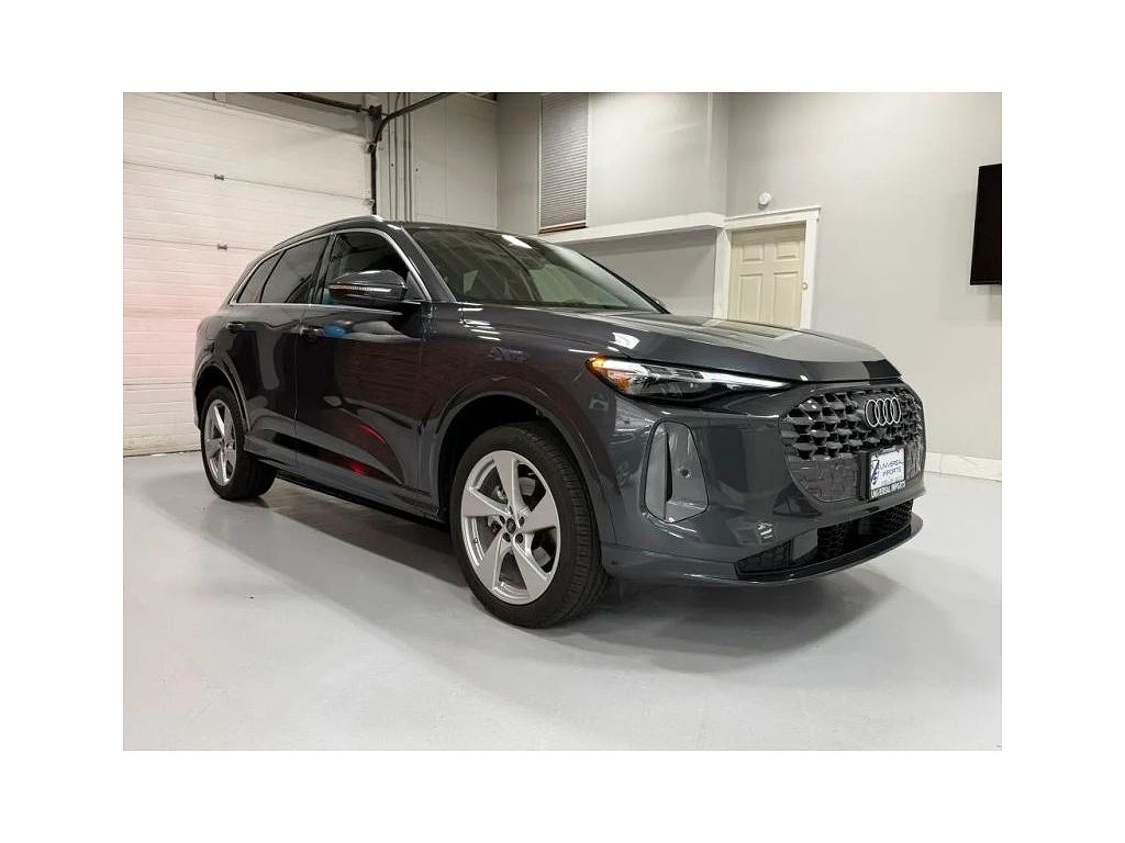 2025 Audi Q5 Premium Plus