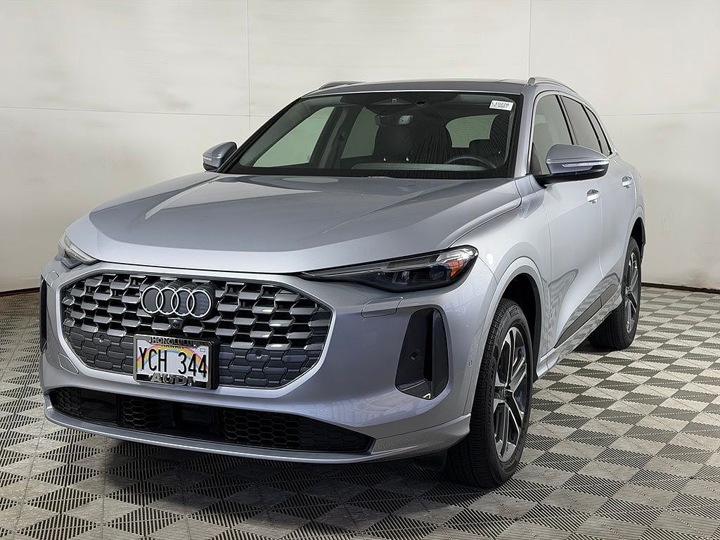 2025 Audi Q5 Premium Plus