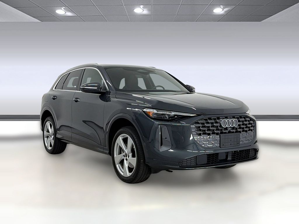 2025 Audi Q5 Premium Plus