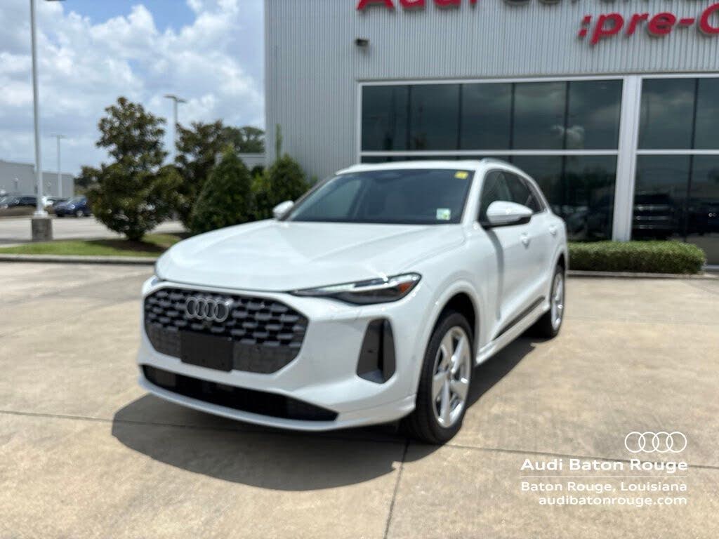 2025 Audi Q5 Premium Plus