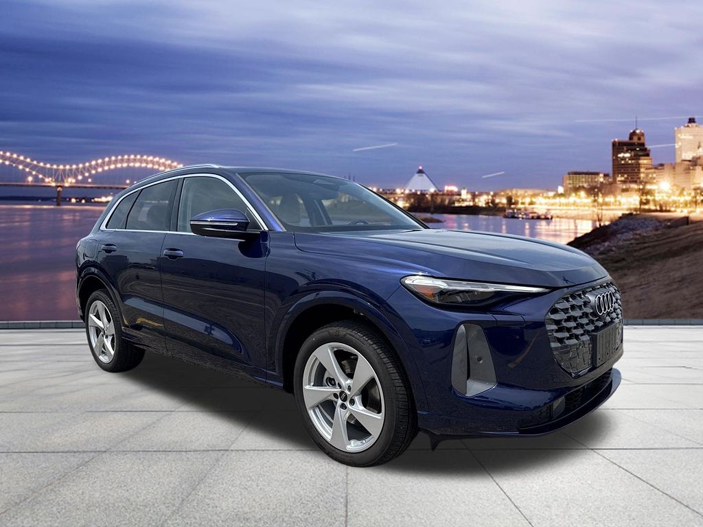 2025 Audi Q5 Premium Plus