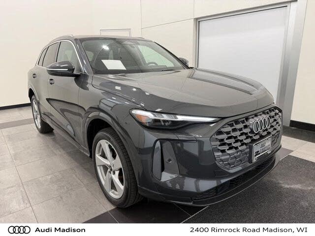 2026 Audi Q5 Premium Plus
