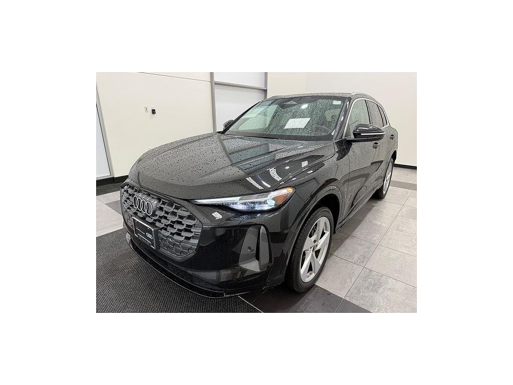 2025 Audi Q5 Premium Plus