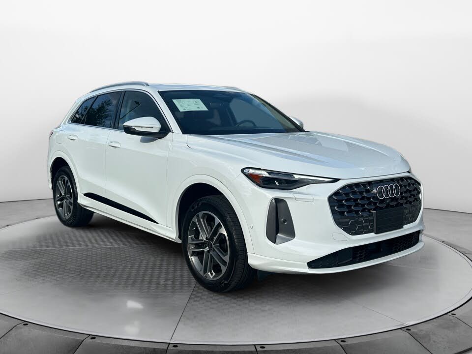 2025 Audi Q5 Premium Plus