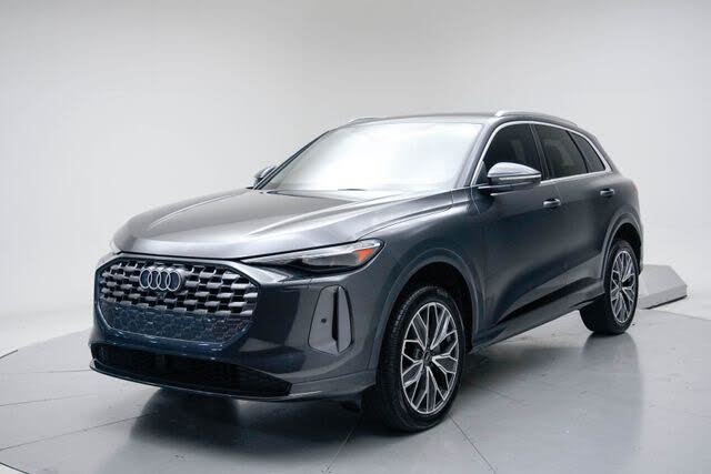2025 Audi Q5 Premium Plus