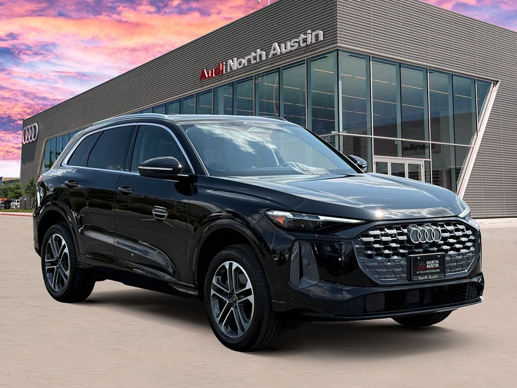 2025 Audi Q5 Premium Plus
