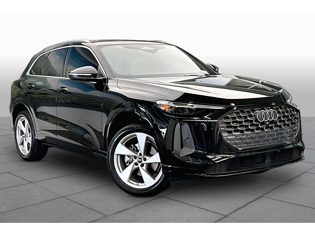 2025 Audi Q5 Premium Plus