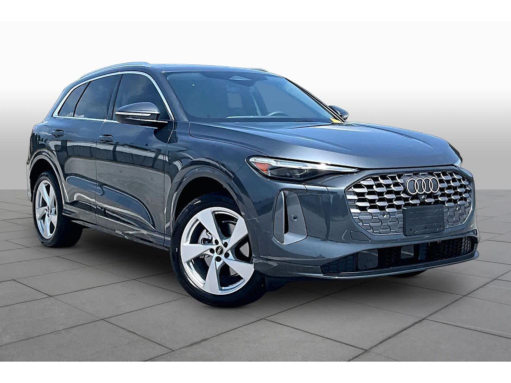 2025 Audi Q5 Premium Plus