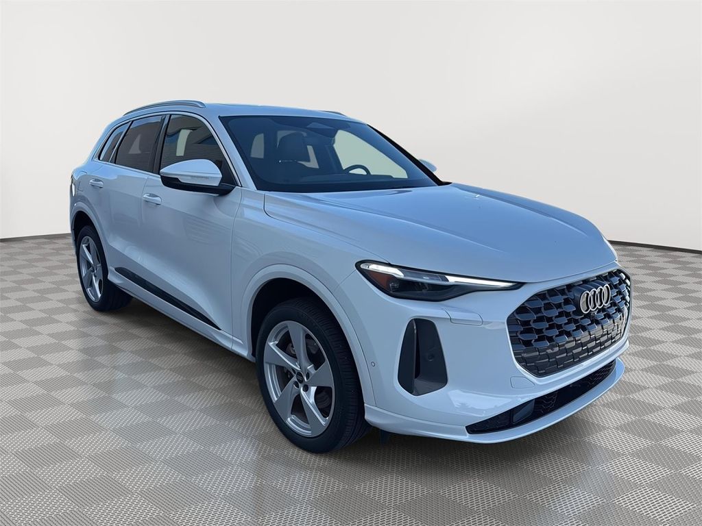 2025 Audi Q5 Premium Plus