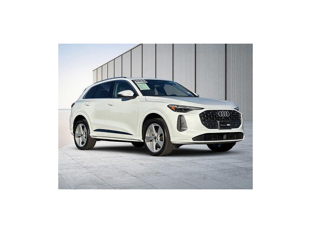 2025 Audi Q5 Premium Plus