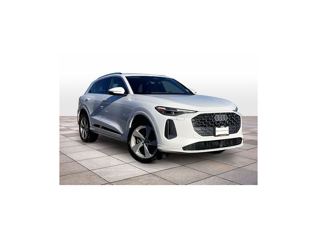 2025 Audi Q5 Premium Plus
