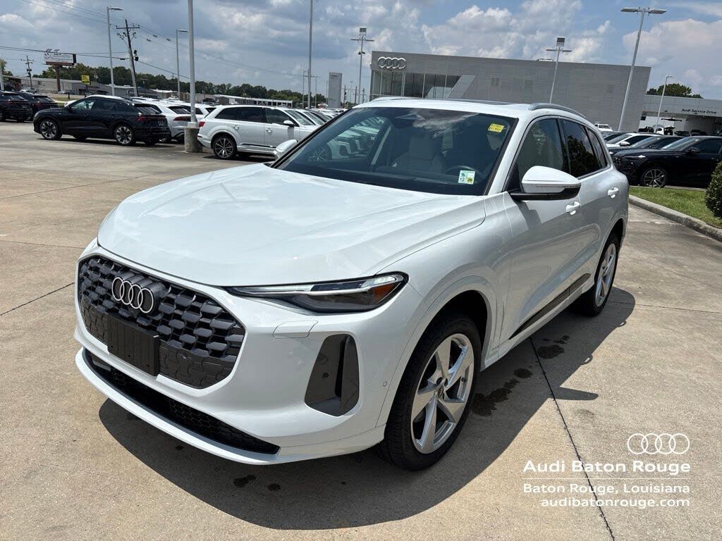 2025 Audi Q5 Premium Plus