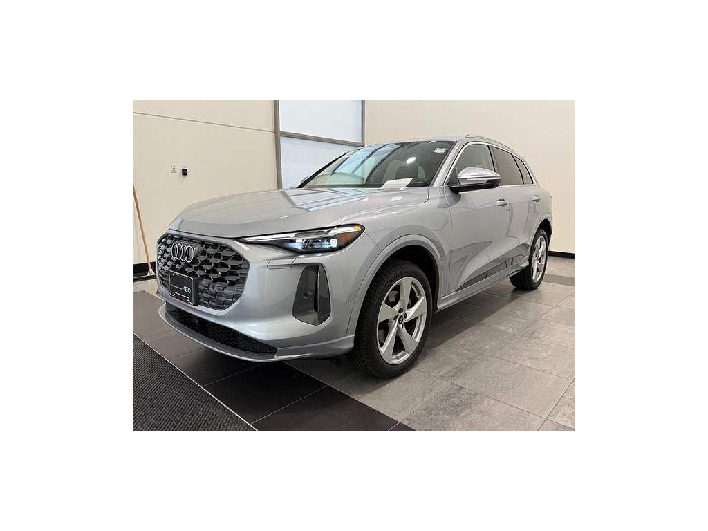 2025 Audi Q5 Premium Plus