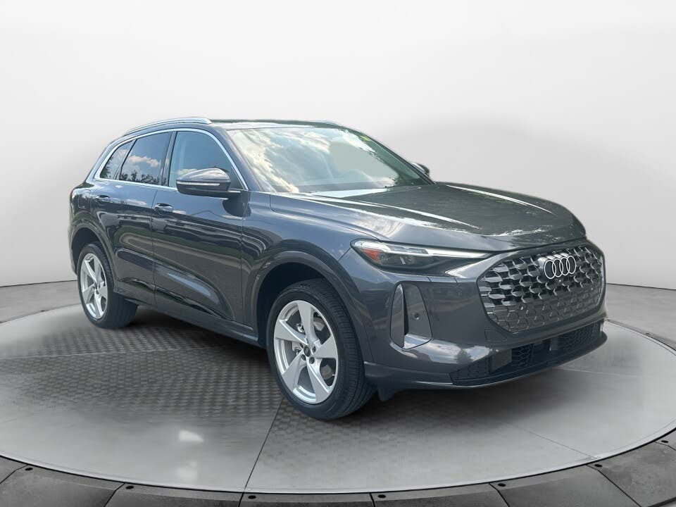 2025 Audi Q5 Premium Plus