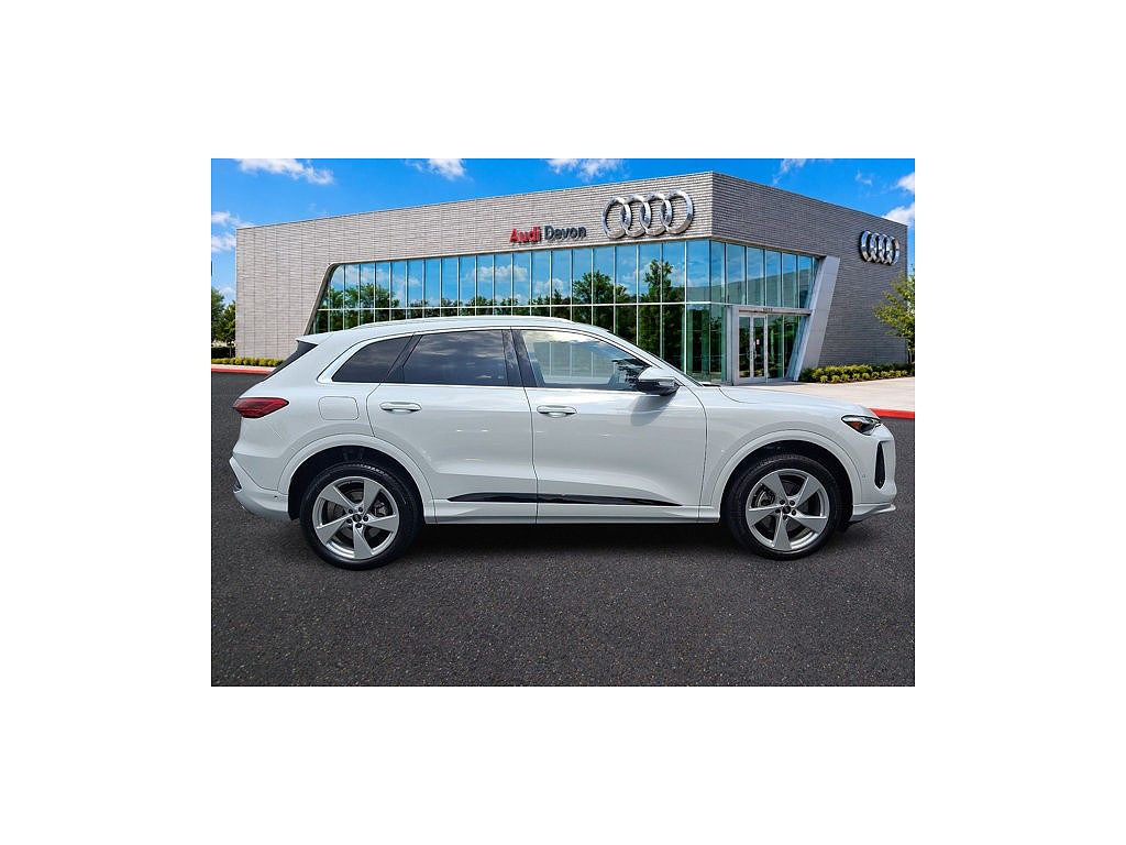 2025 Audi Q5 Premium Plus
