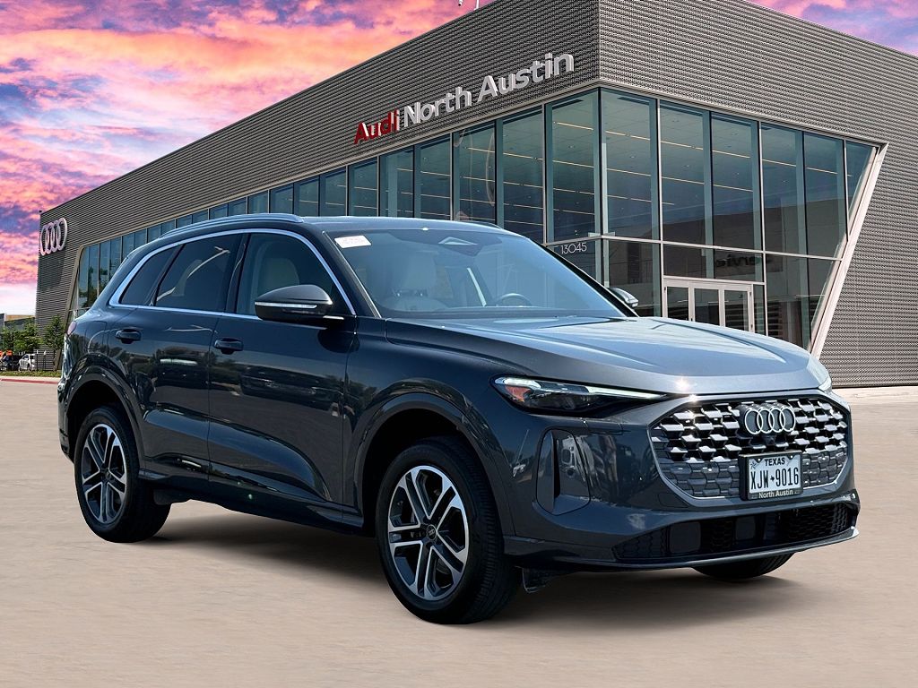 2025 Audi Q5 Premium Plus