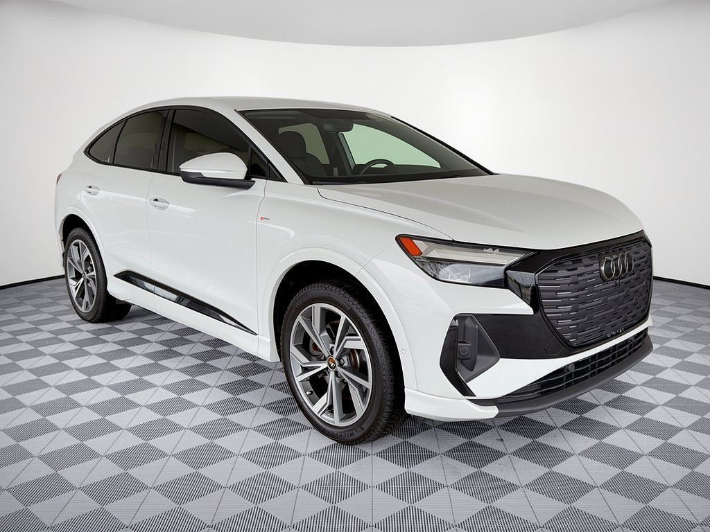 2023 Audi Q4 e-tron Premium Plus