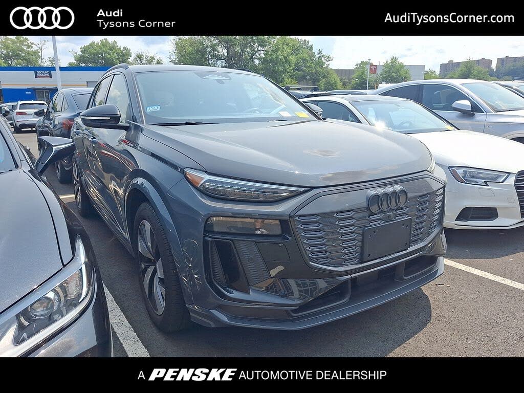 2025 Audi SQ6 e-tron Prestige