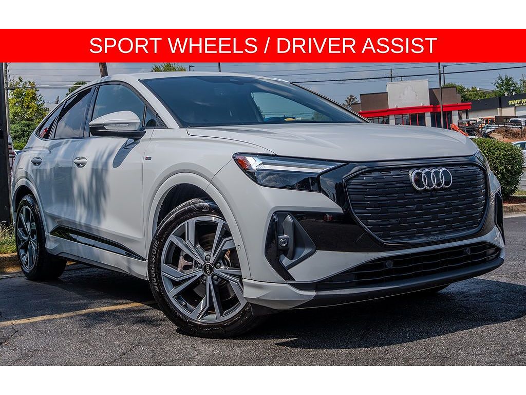 2024 Audi Q4 e-tron Premium Plus
