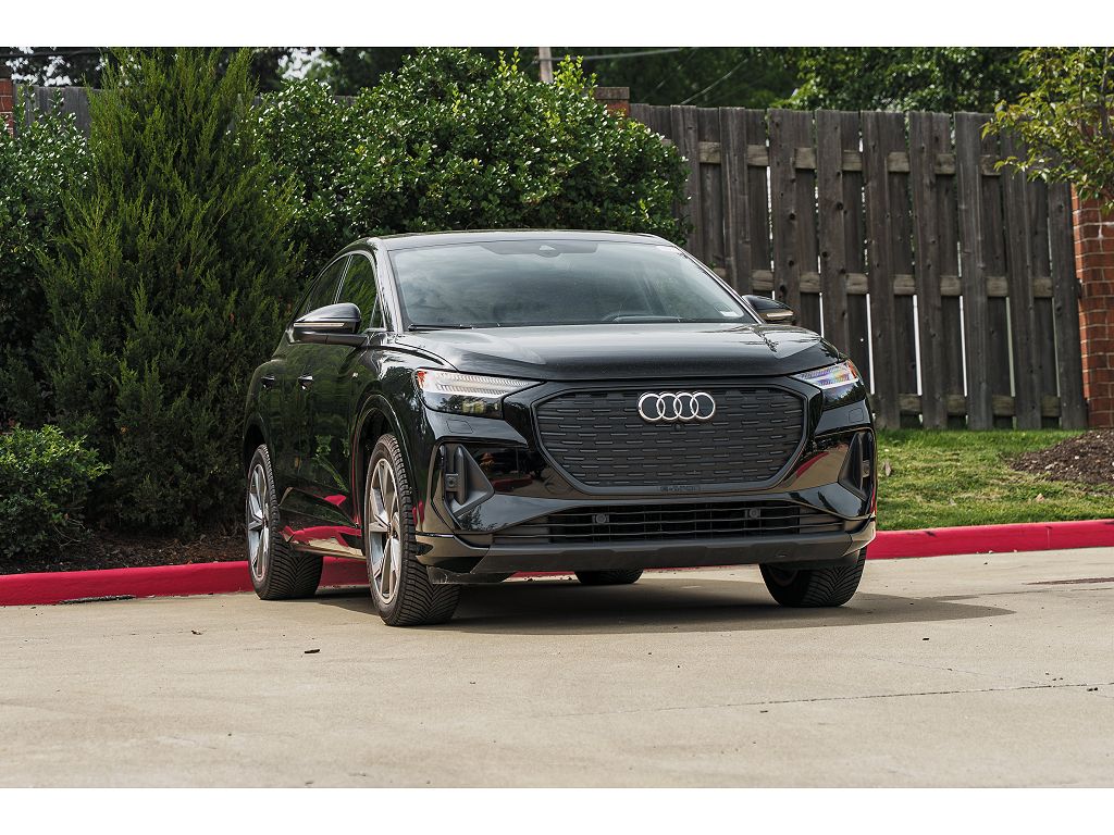 2023 Audi Q4 e-tron Prestige