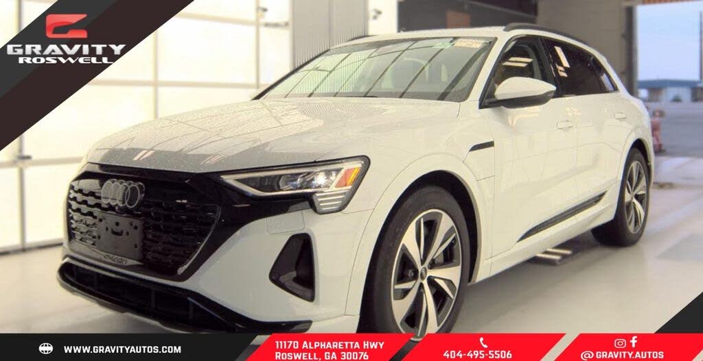 2024 Audi Q8 e-tron Premium