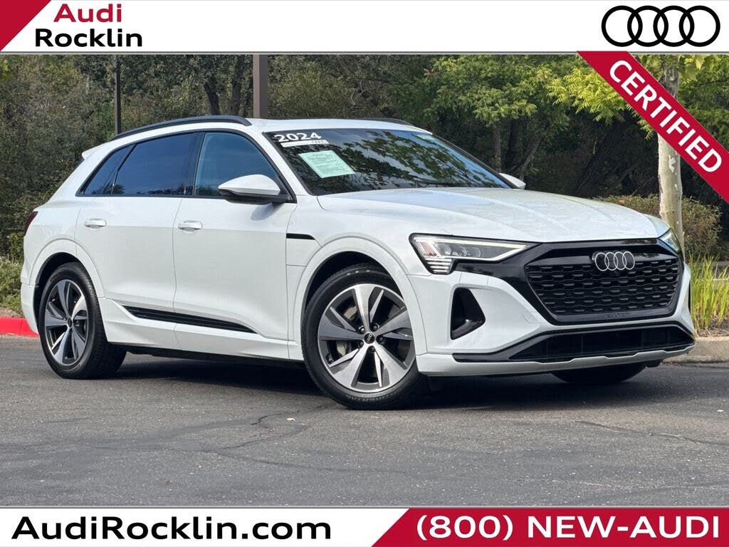 2024 Audi Q8 e-tron Premium